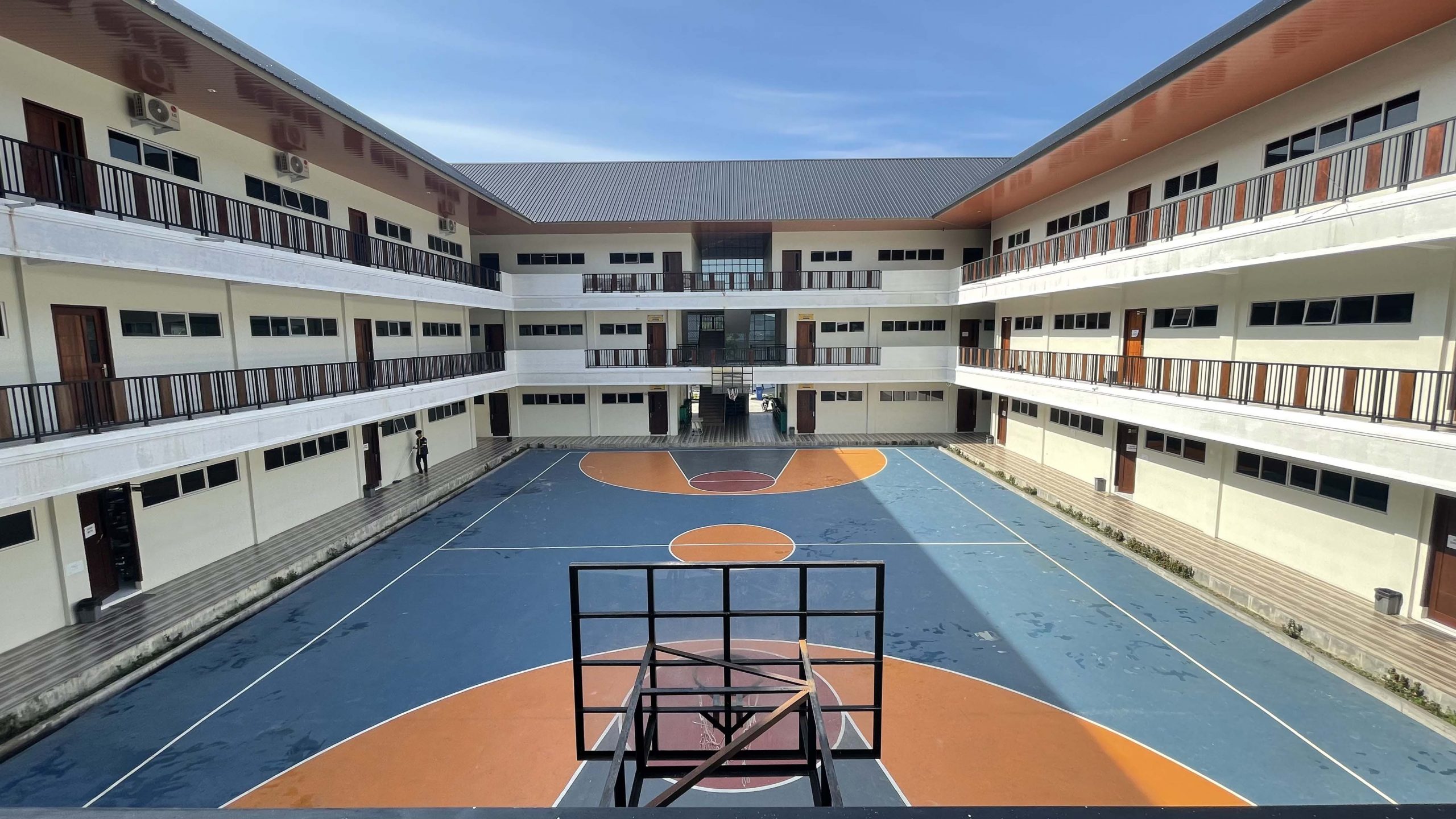 Bangunan 4